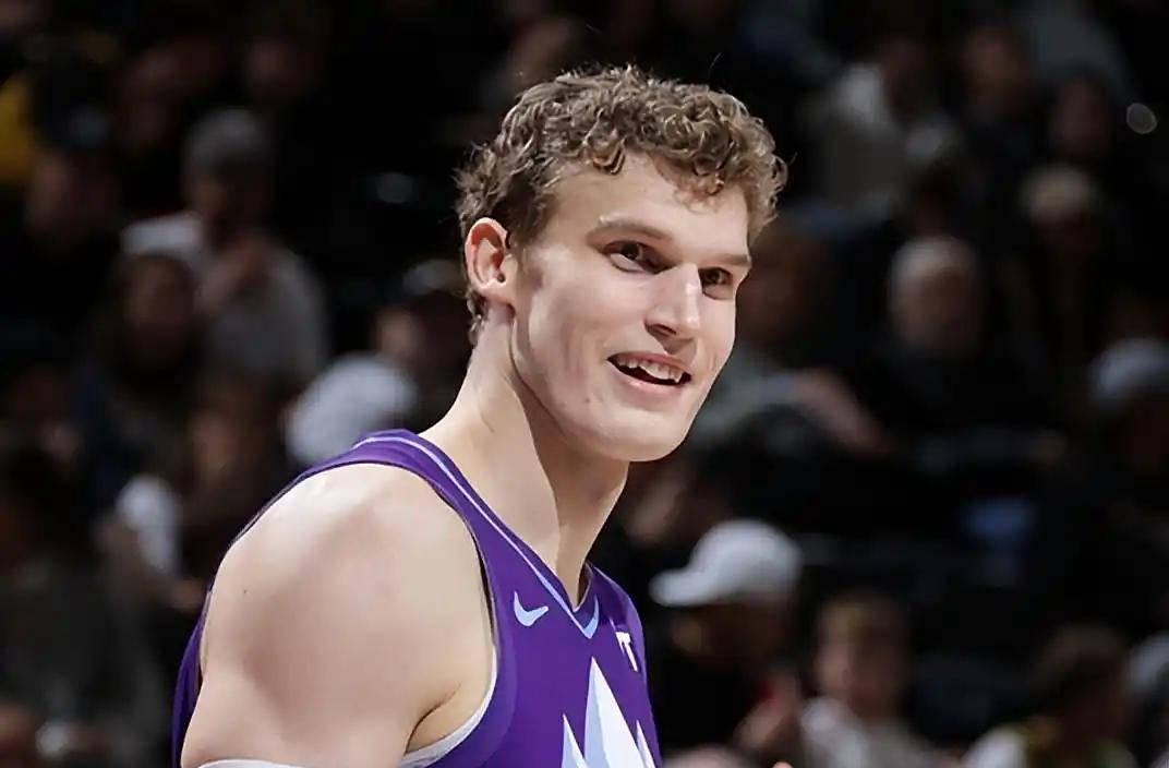 lol台服官网地址-包含全明星赛倒计时，犹他爵士今夜绝杀压哨，细节引发关注，目标明确，控场能力受关注的词条