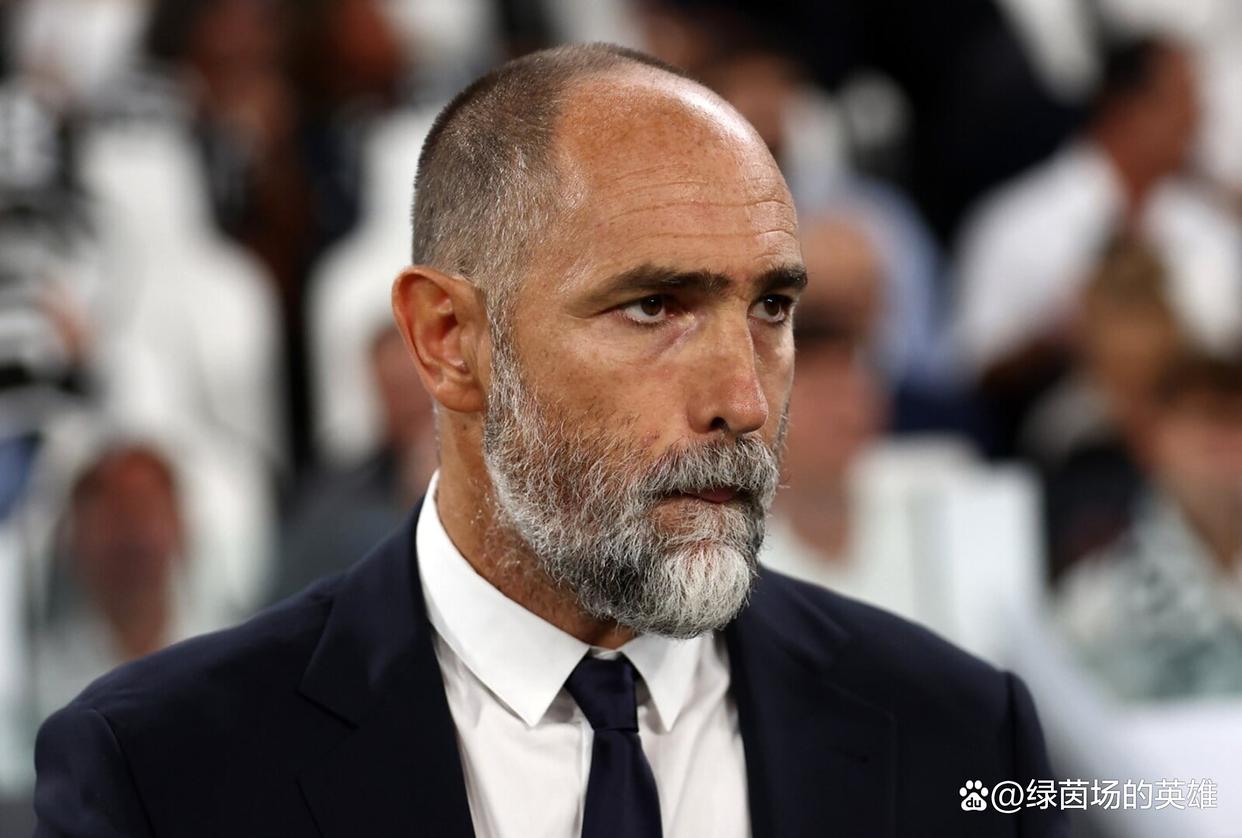 英雄联盟s15-关于赛后尤文图斯再遭质疑——欧冠节点到来；悬念犹存；更衣室氛围转暖的信息