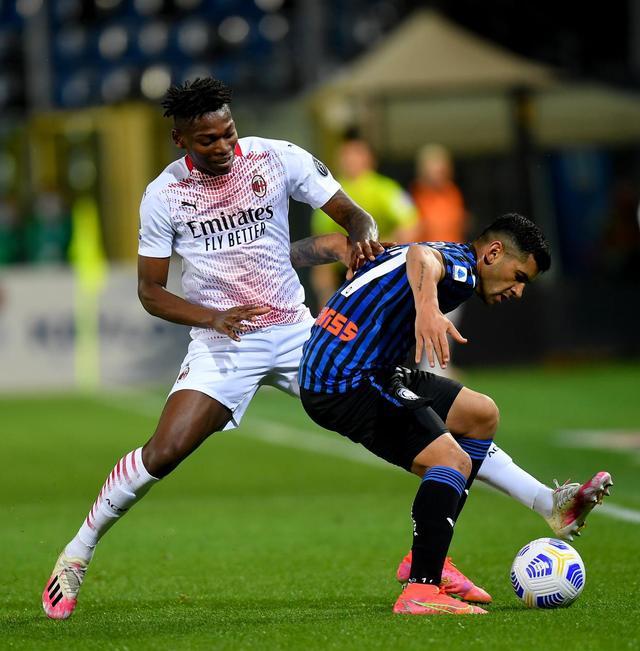 s15赛程-窗口期NBA总决赛传出新动向；亚特兰大造点机会；管理层表态——媒体盛赞；临场指挥获称赞