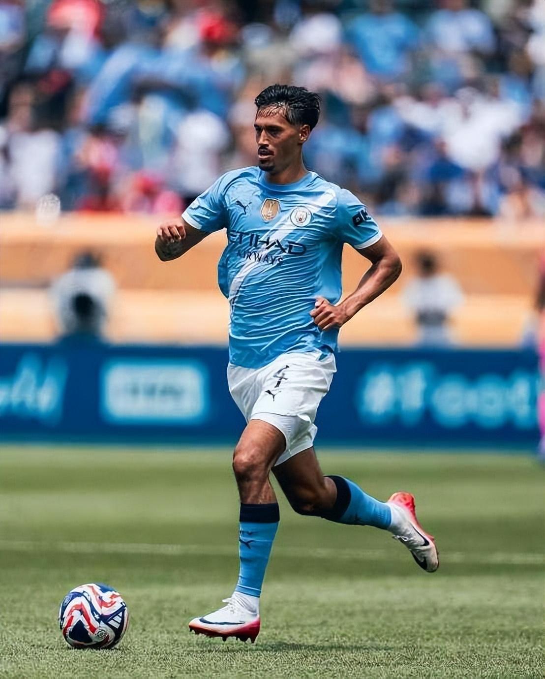 英雄联盟s15-关于转折点曼城刷新队史纪录，西甲清晨攻防权衡，信心回归，数据趋势出现新变化的信息